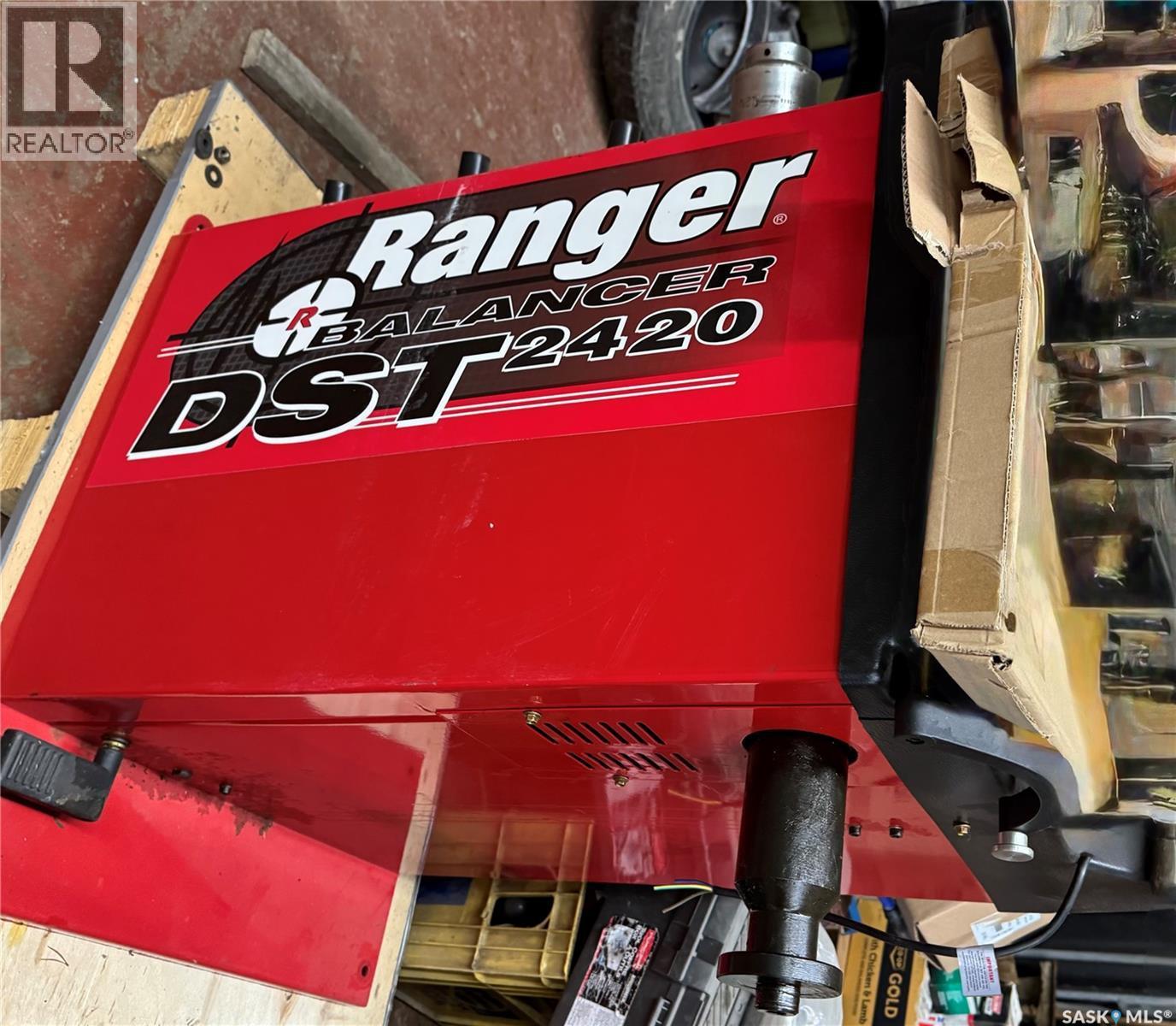 












1124 Industrial DRIVE

,
Hudson Bay,




Saskatchewan
S0E0Y0

