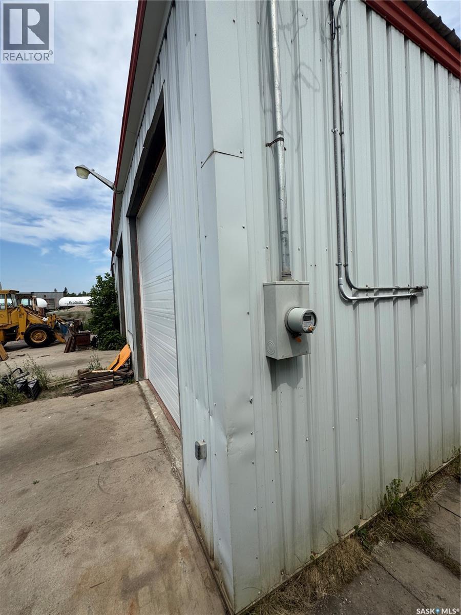 












1124 Industrial DRIVE

,
Hudson Bay,




Saskatchewan
S0E0Y0

