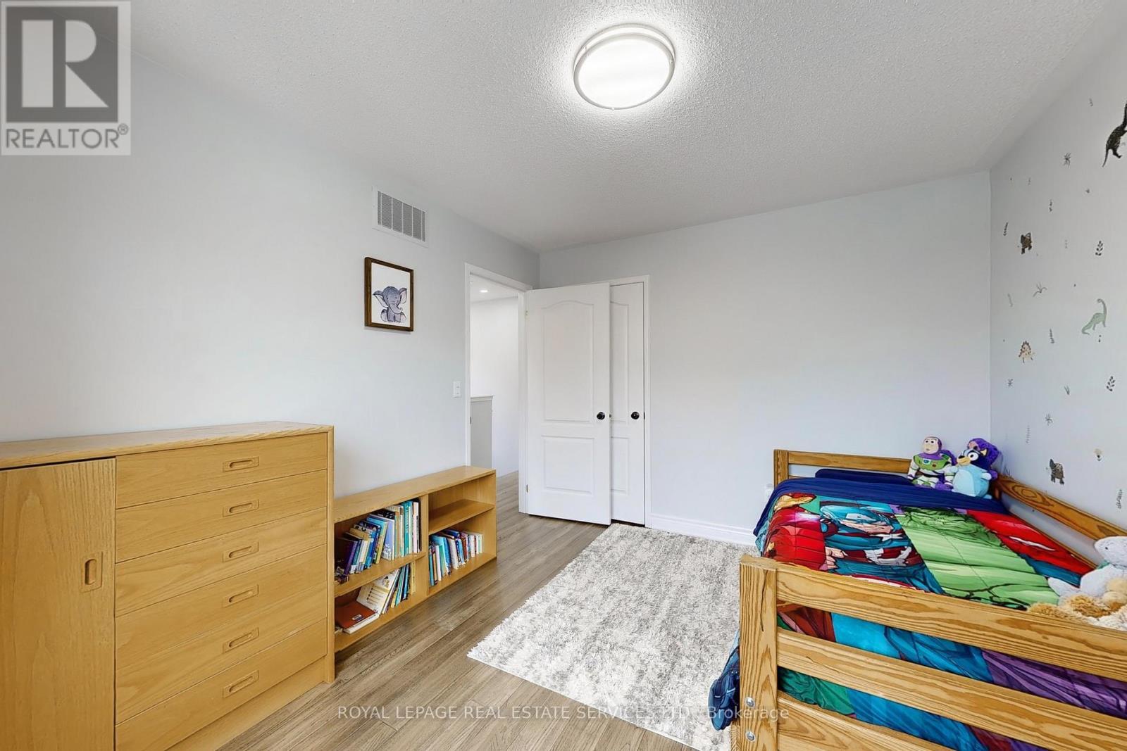 












4830 THOMAS ALTON BOULEVARD

,
Burlington,




Ontario
L7M0J5

