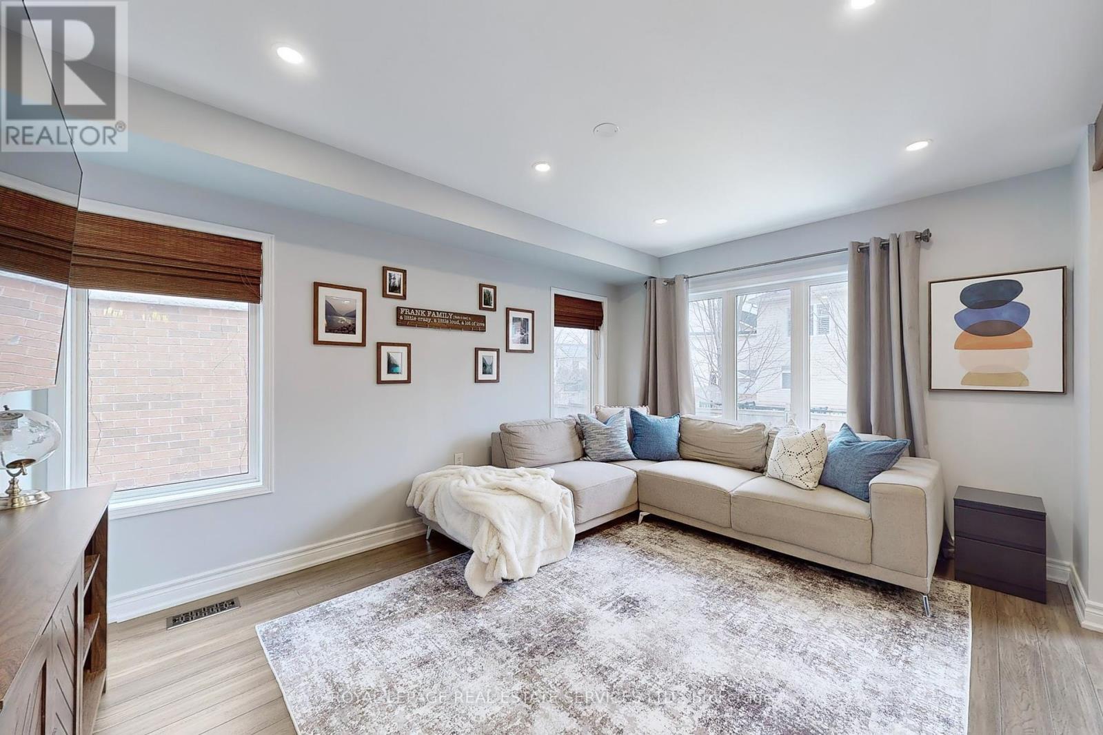












4830 THOMAS ALTON BOULEVARD

,
Burlington,




Ontario
L7M0J5

