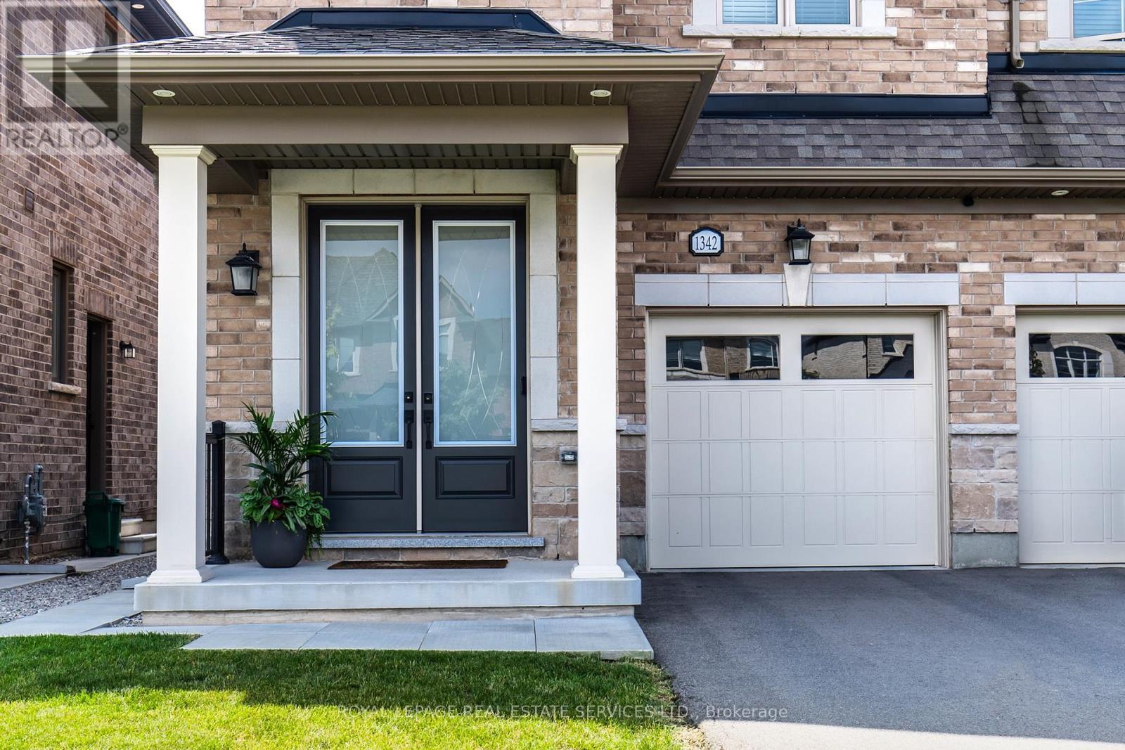 












1342 FARMSTEAD DRIVE

,
Milton,




Ontario
L9E1K9

