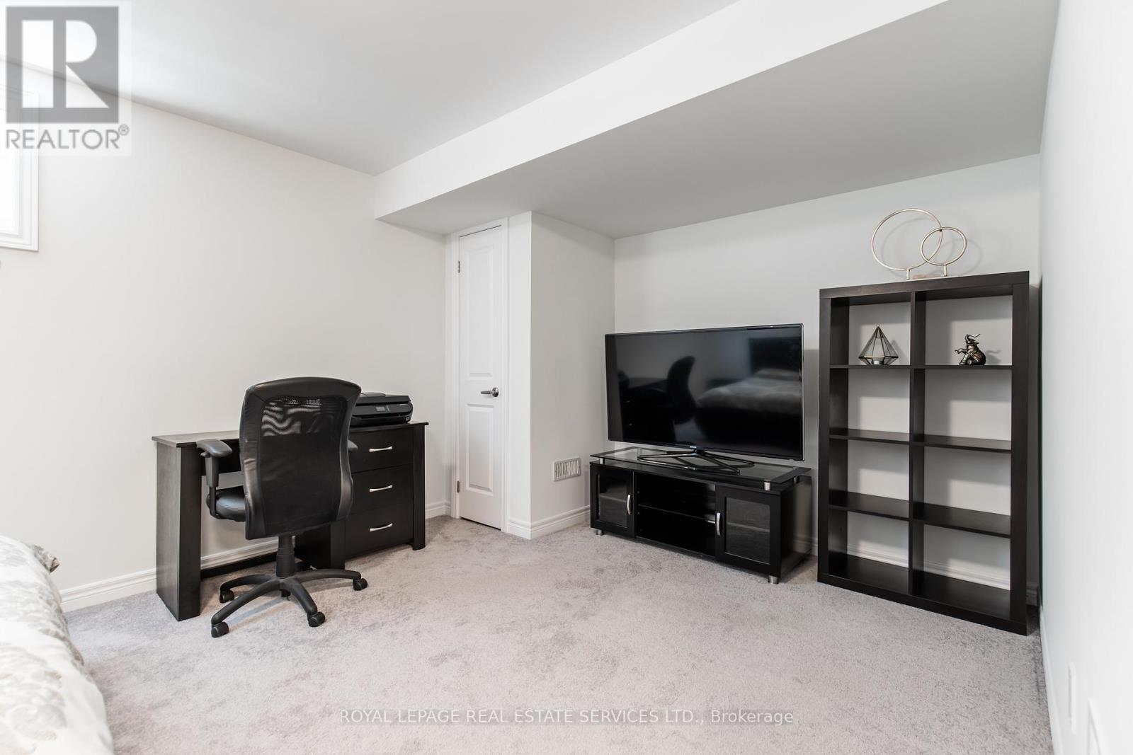 












1342 FARMSTEAD DRIVE

,
Milton,




Ontario
L9E1K9

