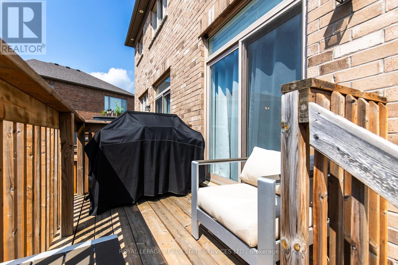 












1342 FARMSTEAD DRIVE

,
Milton,




Ontario
L9E1K9

