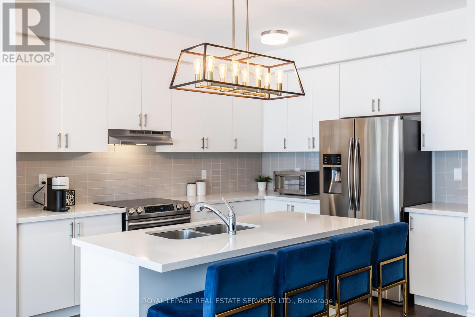 












1342 FARMSTEAD DRIVE

,
Milton,




Ontario
L9E1K9

