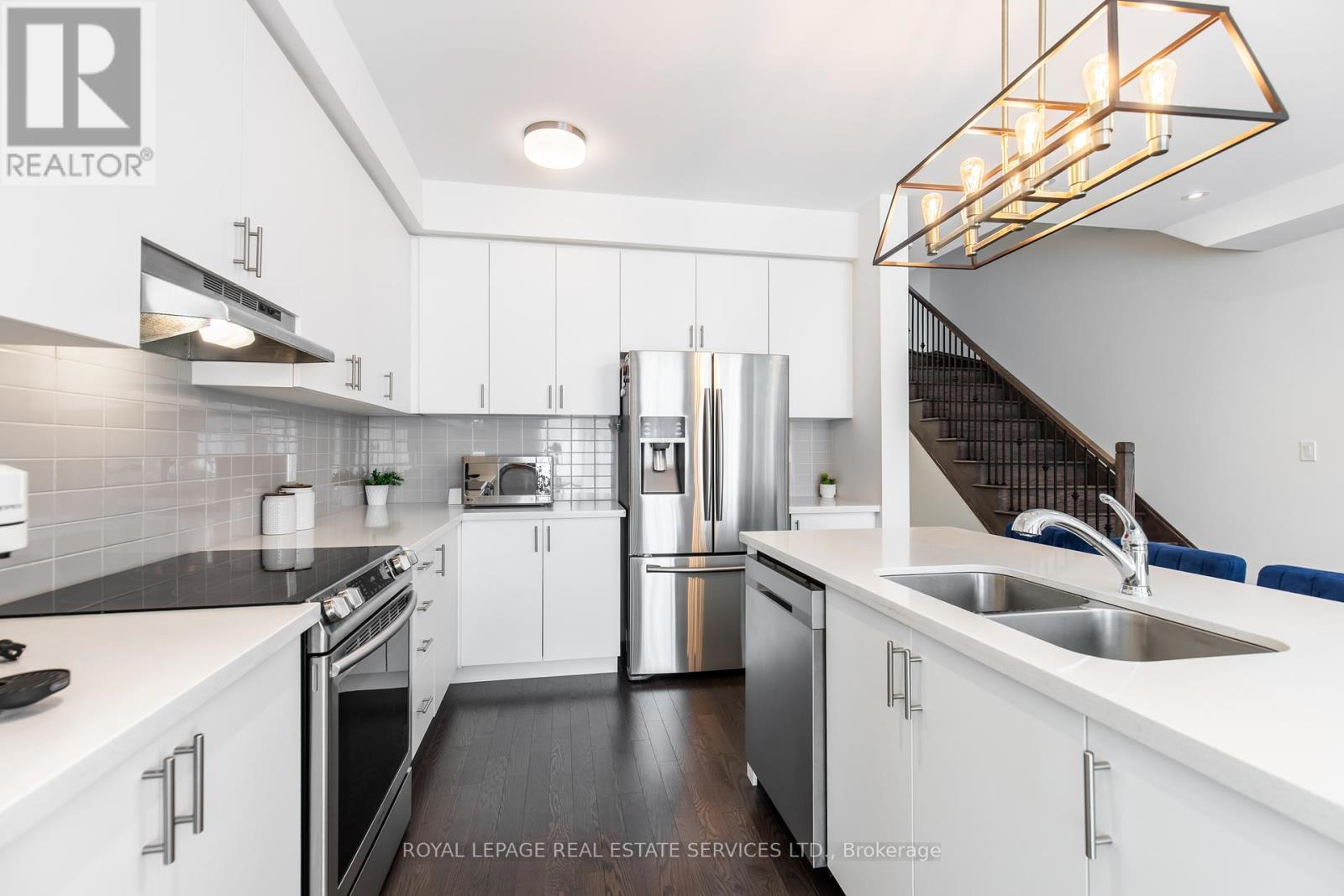 












1342 FARMSTEAD DRIVE

,
Milton,




Ontario
L9E1K9

