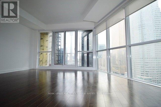












2004 - 1 THE ESPLANADE

,
Toronto,




Ontario
M5E0A8

