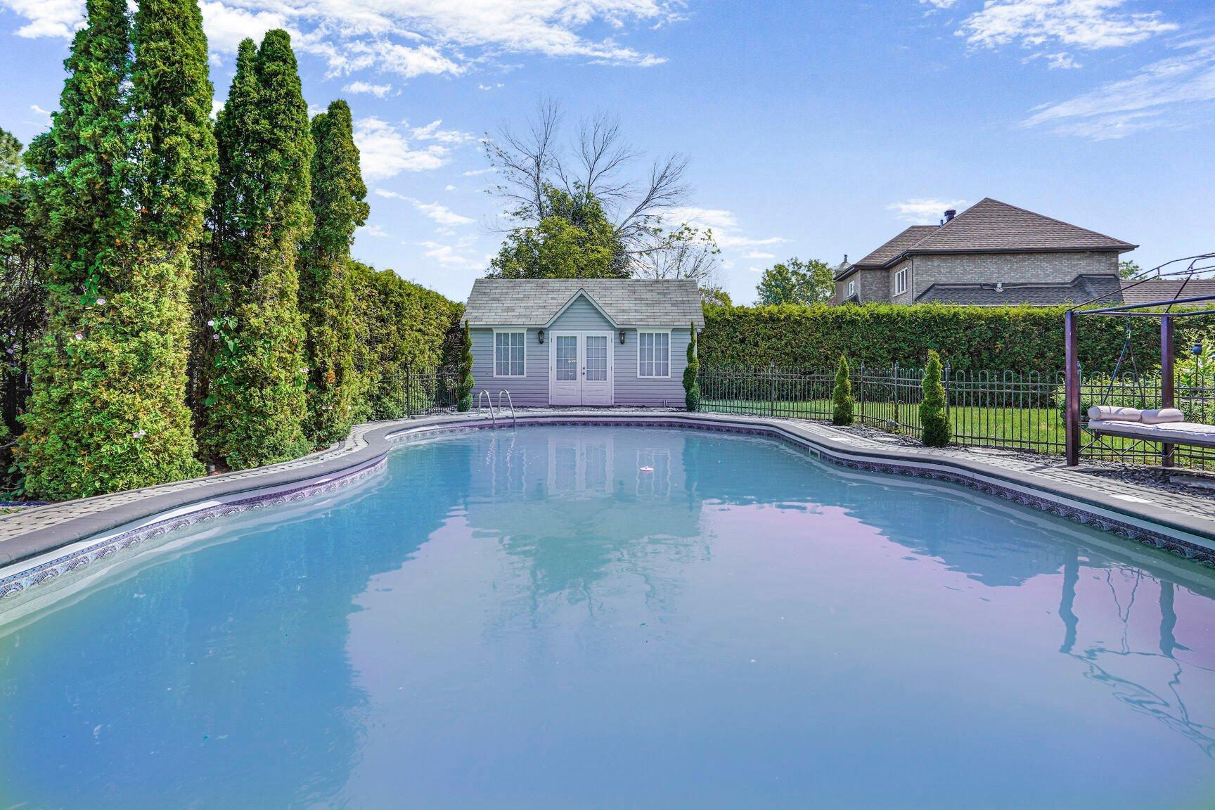 









68


Rue Alfred-DesRochers

,
Notre-Dame-de-l'Île-Perrot,




QC
J7W0T8

