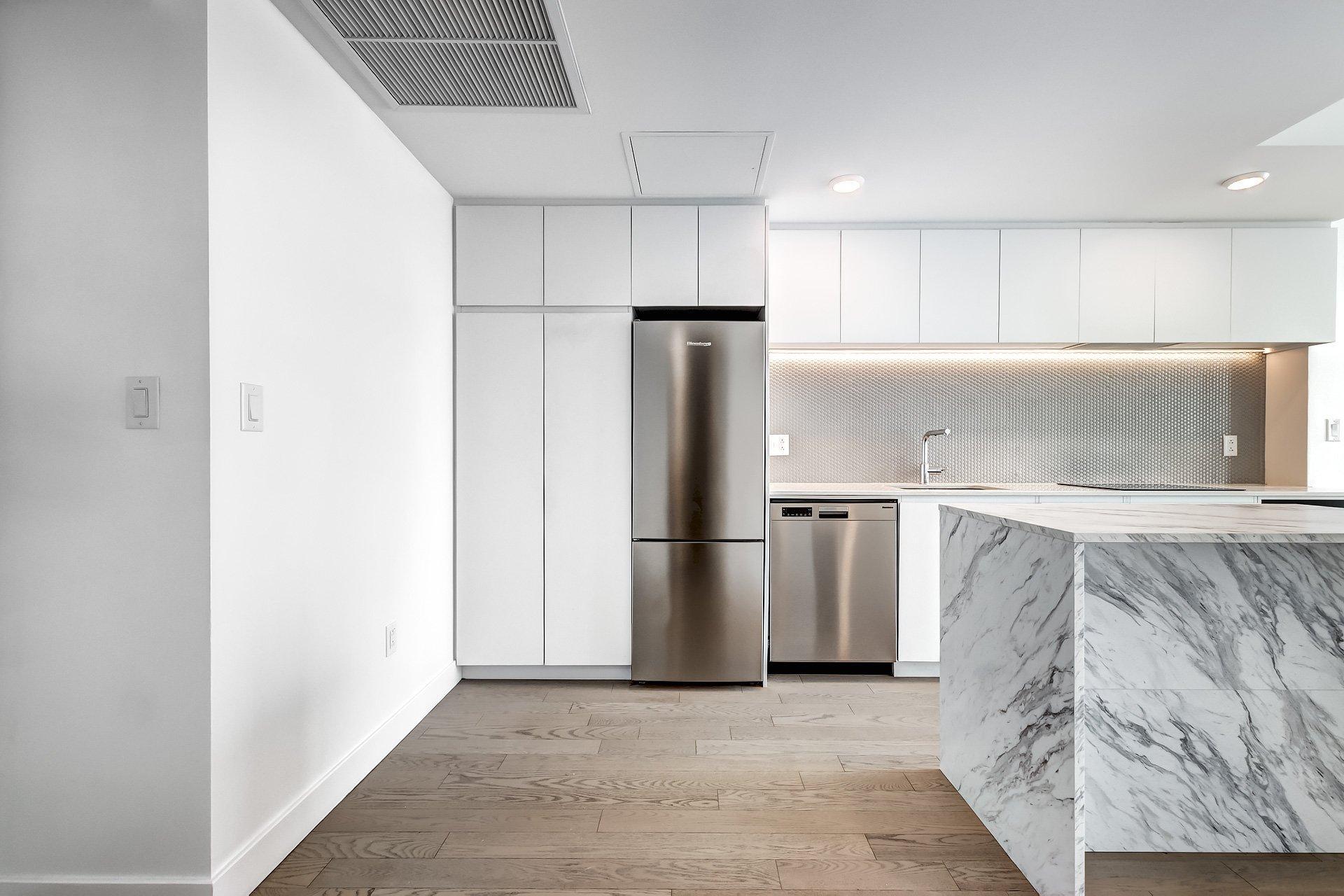 









1245


Rue De Bleury

, 3406,
Montréal (Ville-Marie),




QC
H3B0C2

