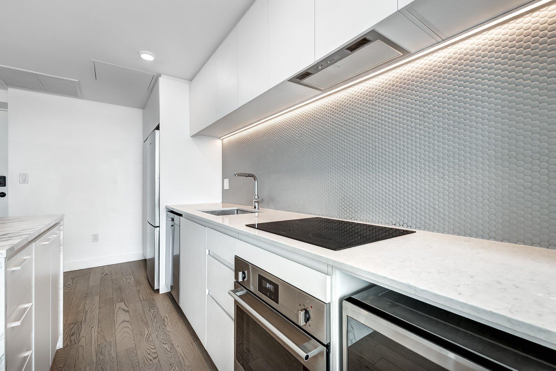 









1245


Rue De Bleury

, 3406,
Montréal (Ville-Marie),




QC
H3B0C2

