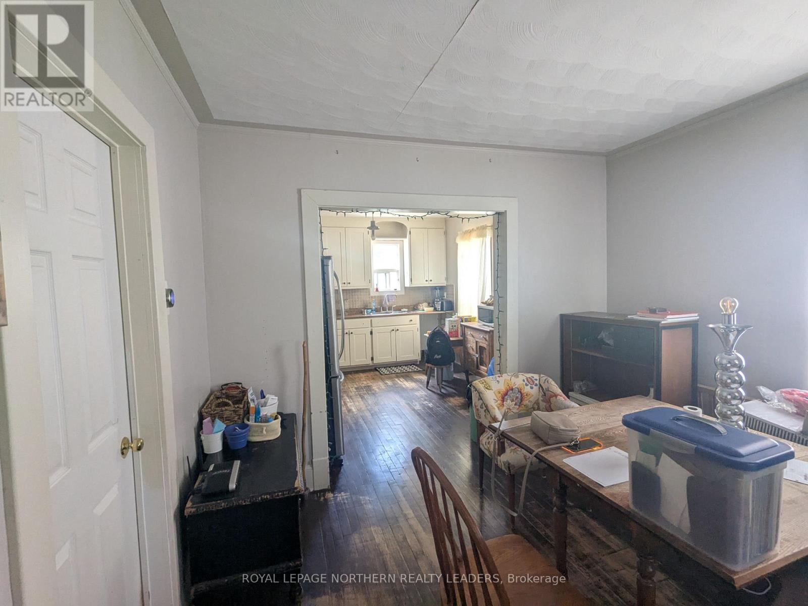 












82 CROATIA AVENUE

,
Timmins (SCH - Main Area),




Ontario
P0N1G0


