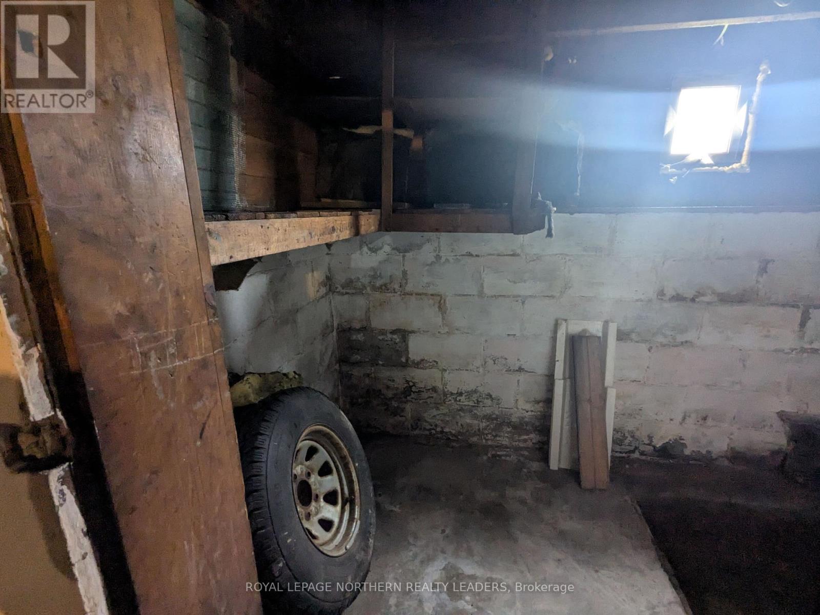 












82 CROATIA AVENUE

,
Timmins (SCH - Main Area),




Ontario
P0N1G0

