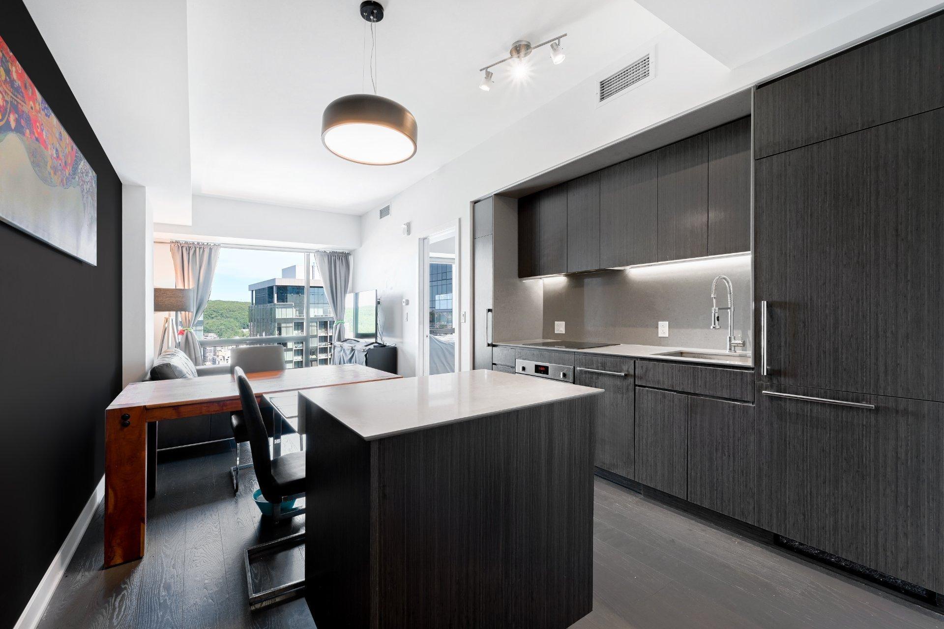 









1288


Av. des Canadiens-de-Montréal

, 4416,
Montréal (Ville-Marie),




QC
H3B3B3

