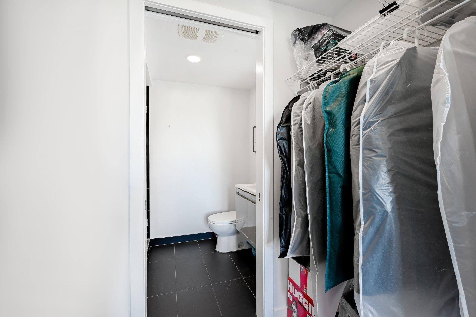 









1288


Av. des Canadiens-de-Montréal

, 4416,
Montréal (Ville-Marie),




QC
H3B3B3


