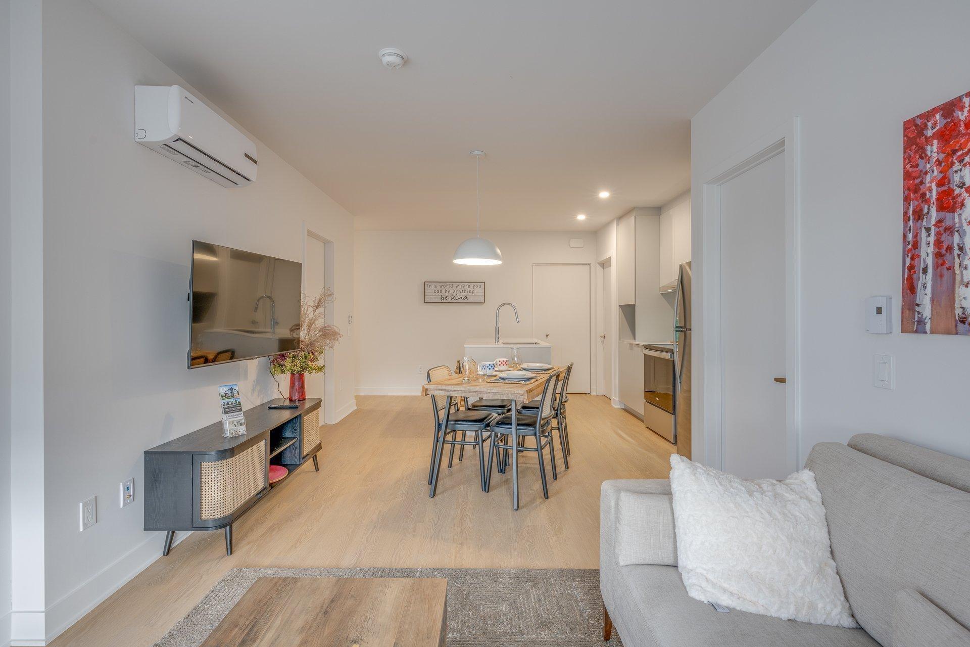 









635


Rue Légaré

, 100,
Mont-Tremblant,




QC
J8E0S6

