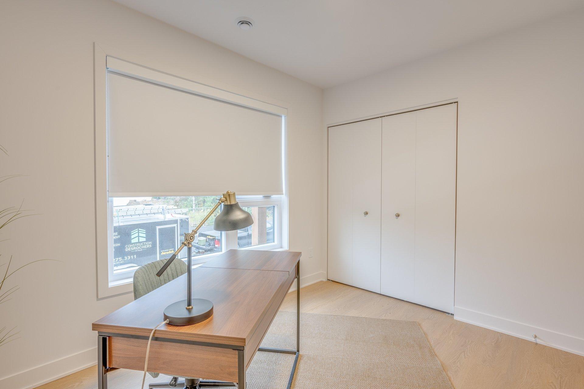 









635


Rue Légaré

, 100,
Mont-Tremblant,




QC
J8E0S6

