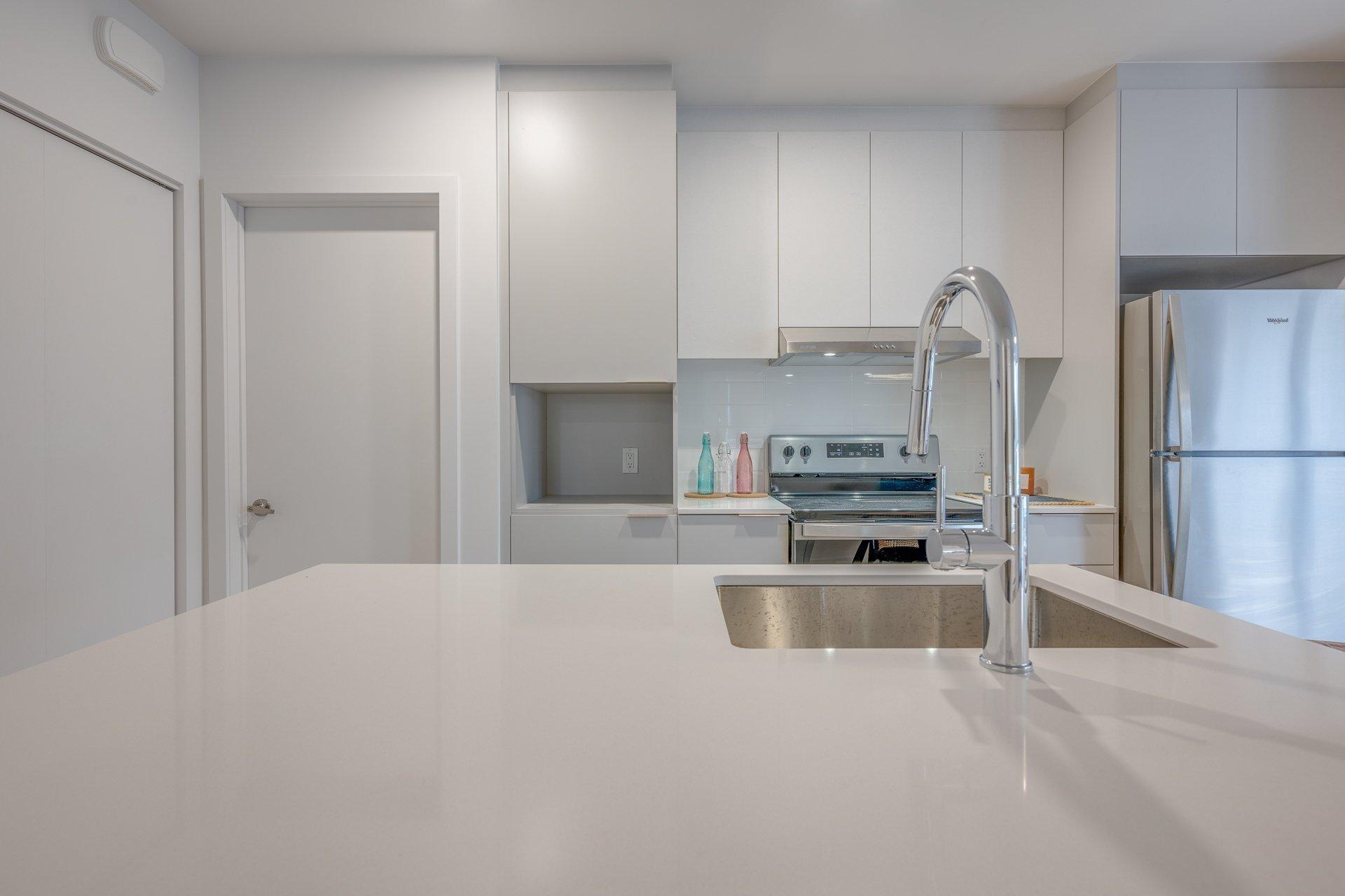 









635


Rue Légaré

, 100,
Mont-Tremblant,




QC
J8E0S6

