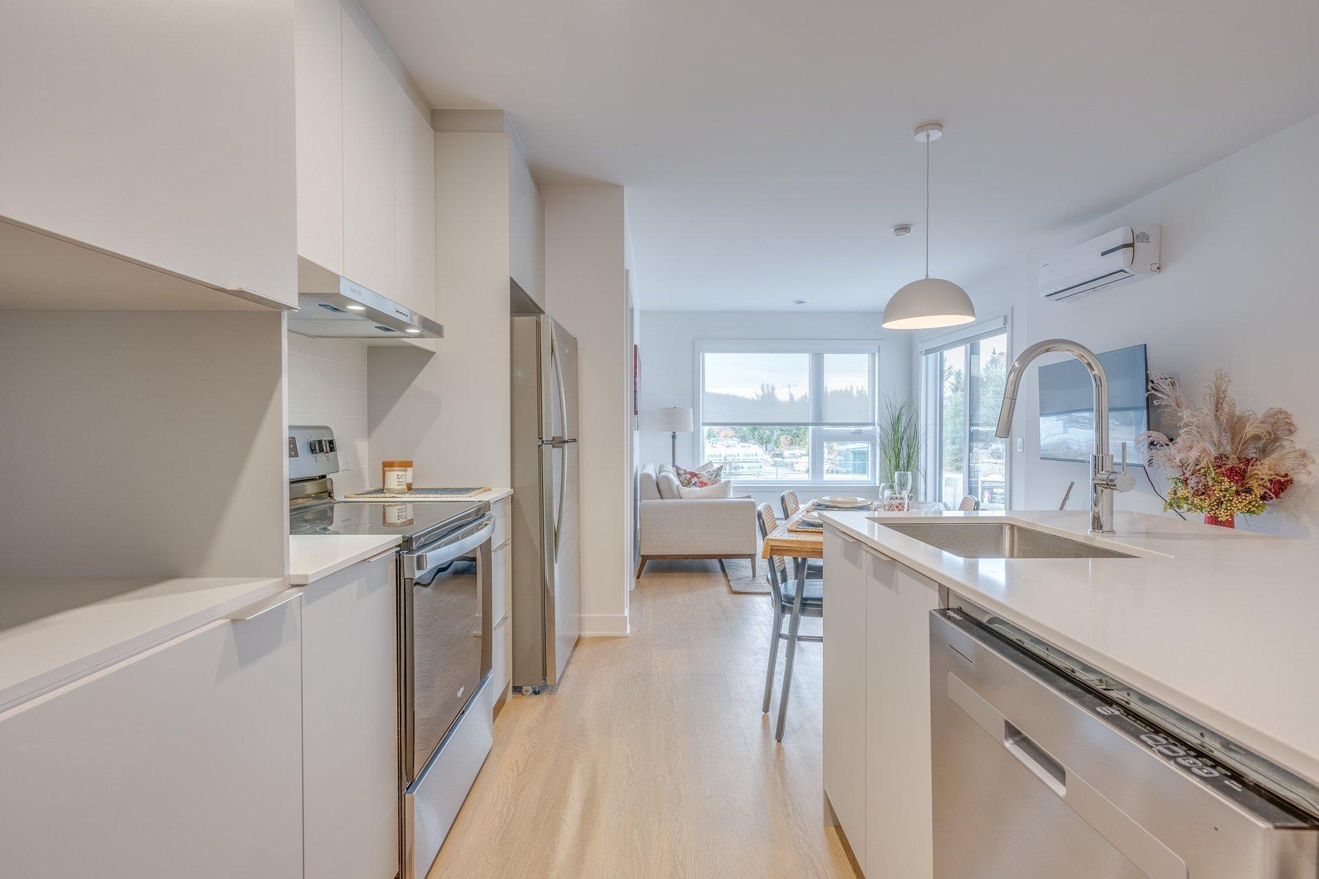 









635


Rue Légaré

, 100,
Mont-Tremblant,




QC
J8E0S6


