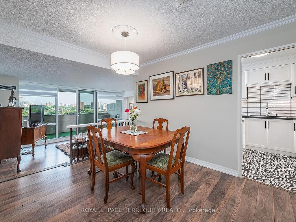 









260


Scarlett

Road, 1802,
Toronto,




ON
M6N 4X6

