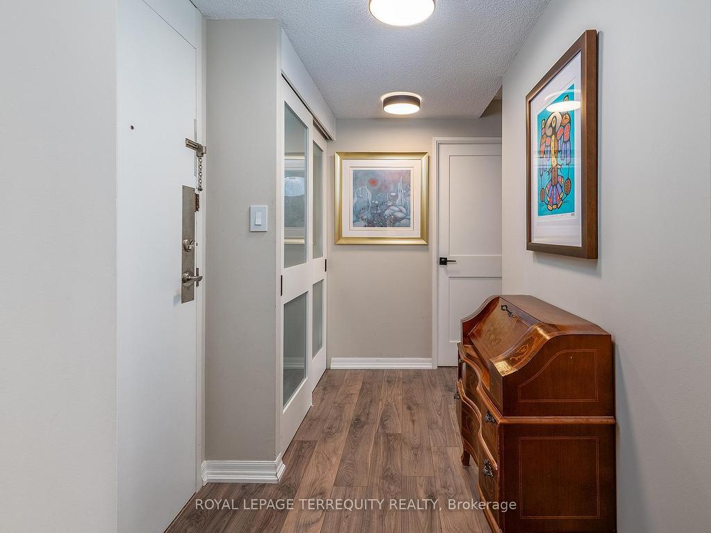 









260


Scarlett

Road, 1802,
Toronto,




ON
M6N 4X6

