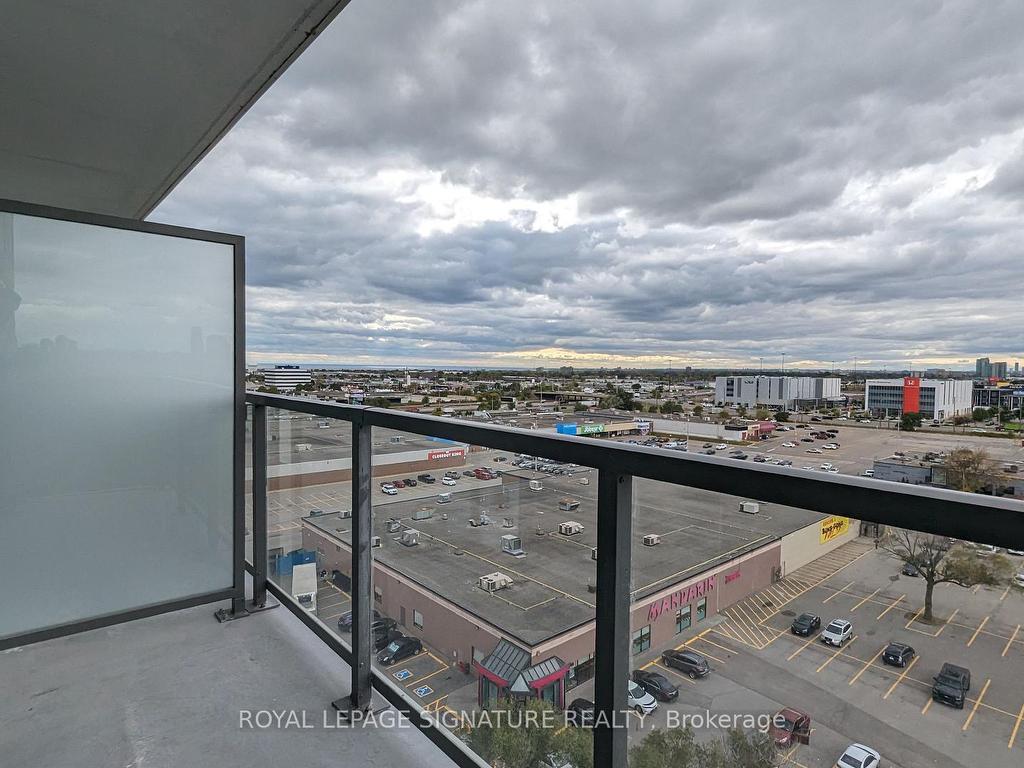 









1195


The Queensway

Way, 901,
Toronto,




ON
M8Z 1R6

