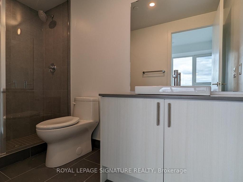 









1195


The Queensway

Way, 901,
Toronto,




ON
M8Z 1R6

