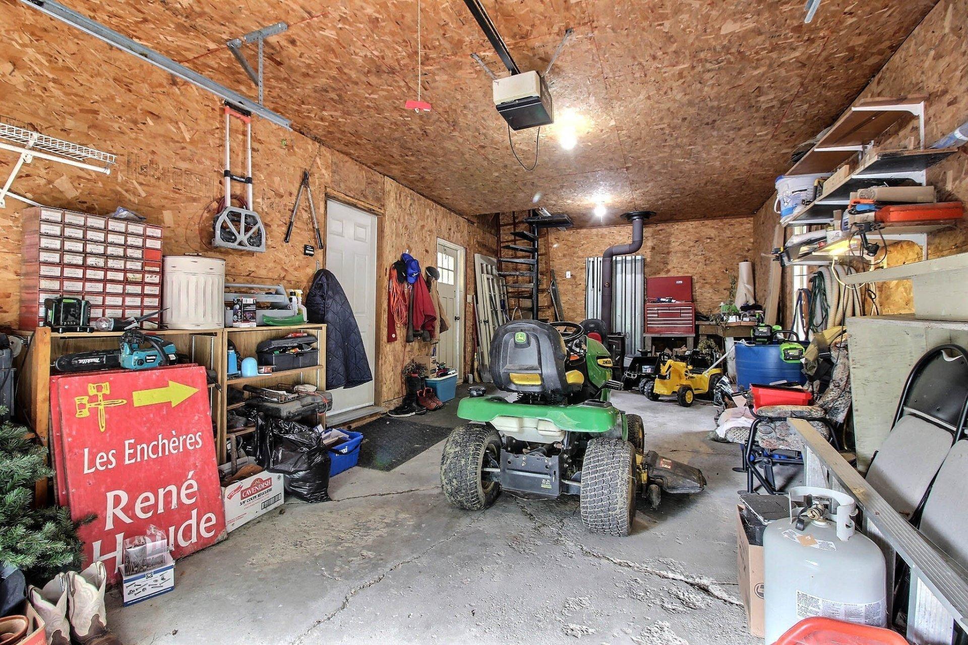 









7655


Rue St-François N.

,
Sherbrooke (Brompton/Rock Forest/Saint-Élie/Deauville),




QC
J1C0V4

