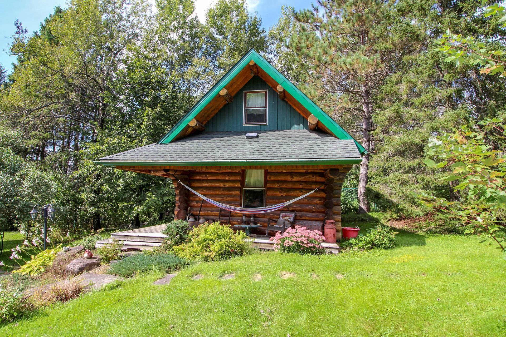 









7655


Rue St-François N.

,
Sherbrooke (Brompton/Rock Forest/Saint-Élie/Deauville),




QC
J1C0V4


