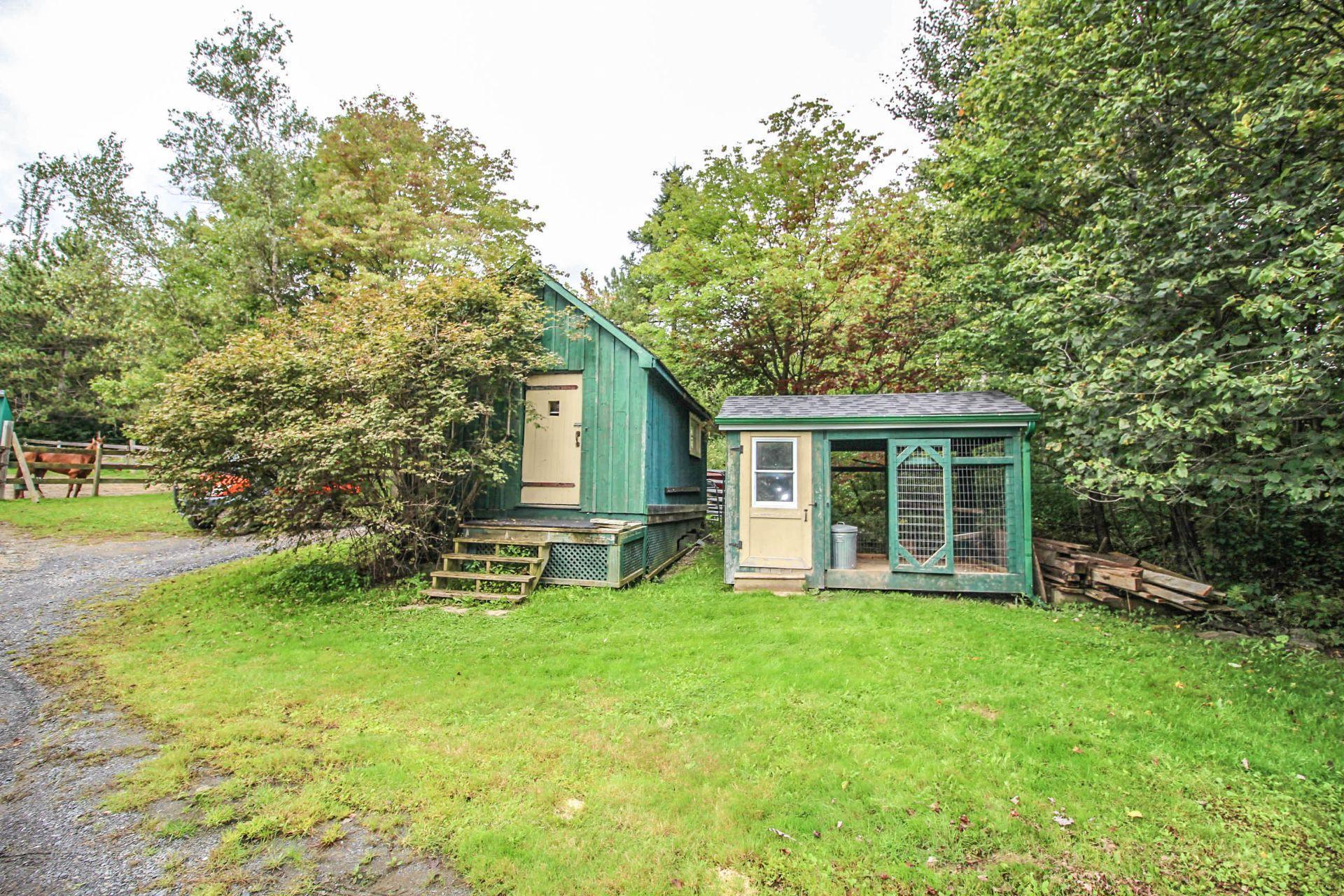 









7655


Rue St-François N.

,
Sherbrooke (Brompton/Rock Forest/Saint-Élie/Deauville),




QC
J1C0V4


