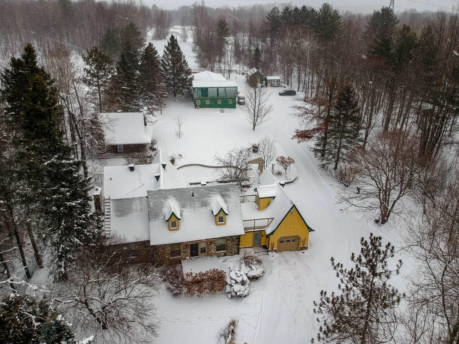 









7655


Rue St-François N.

,
Sherbrooke (Brompton/Rock Forest/Saint-Élie/Deauville),




QC
J1C0V4

