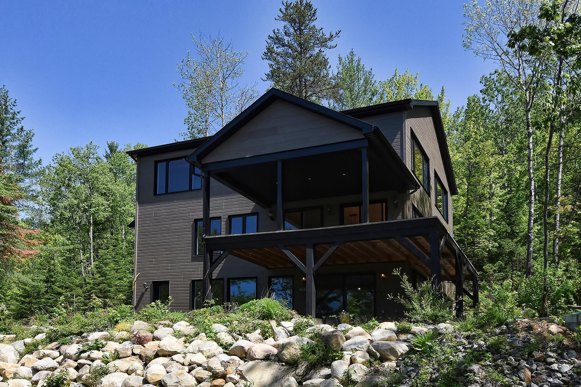 









51Z

 - 53Z


Av. Gagné

,
Saint-Côme,




QC
J0K2B0

