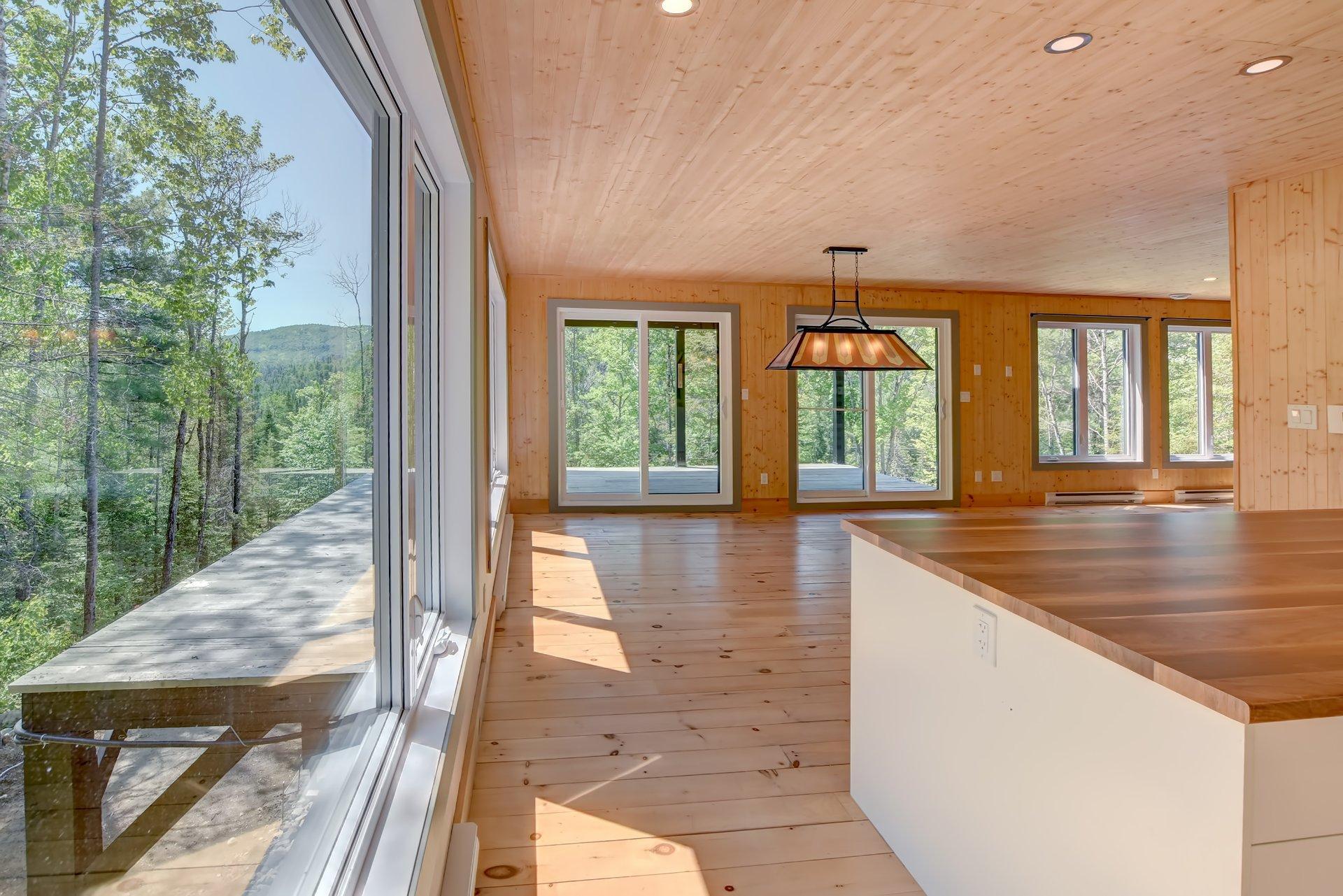 









51Z

 - 53Z


Av. Gagné

,
Saint-Côme,




QC
J0K2B0

