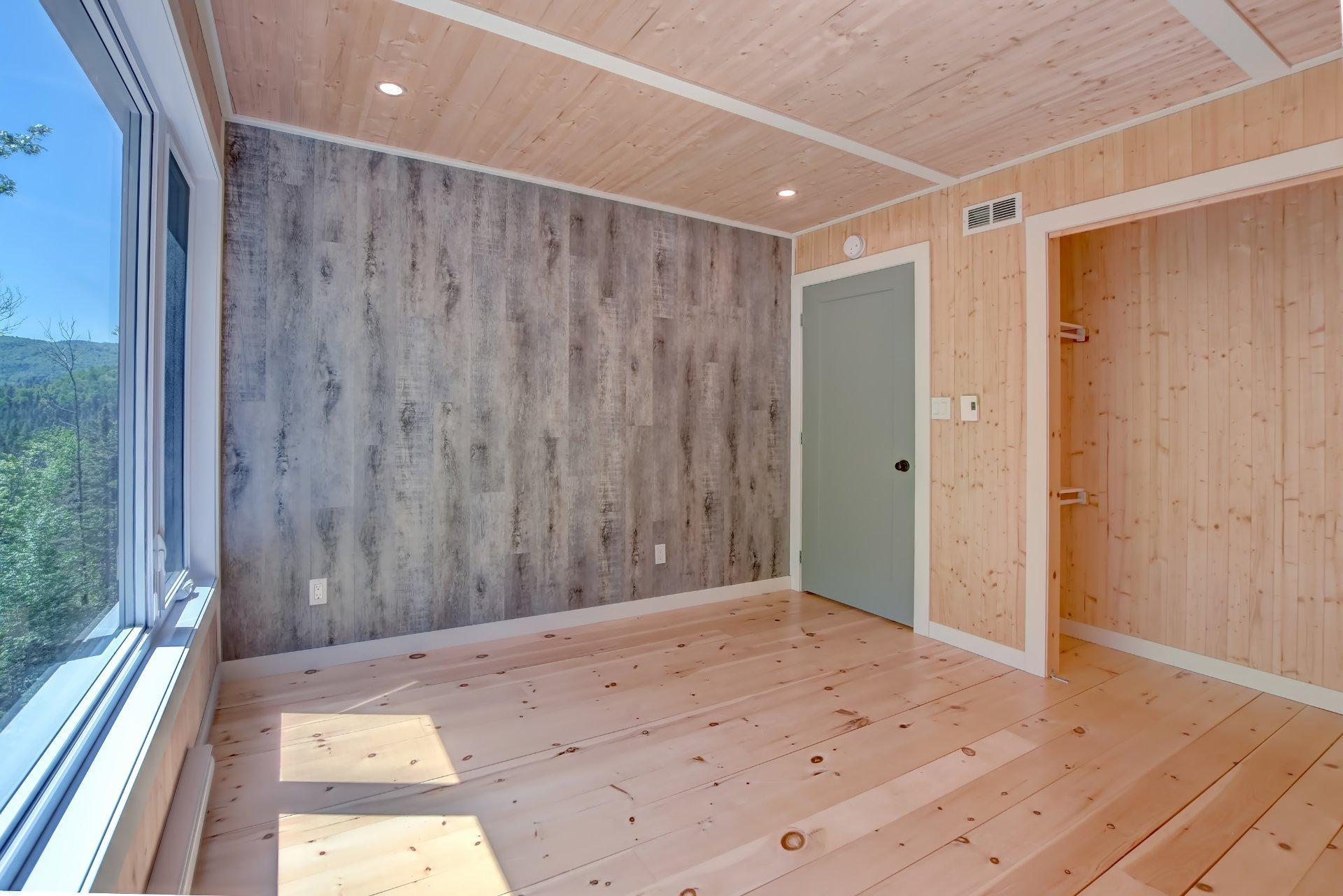 









51Z

 - 53Z


Av. Gagné

,
Saint-Côme,




QC
J0K2B0

