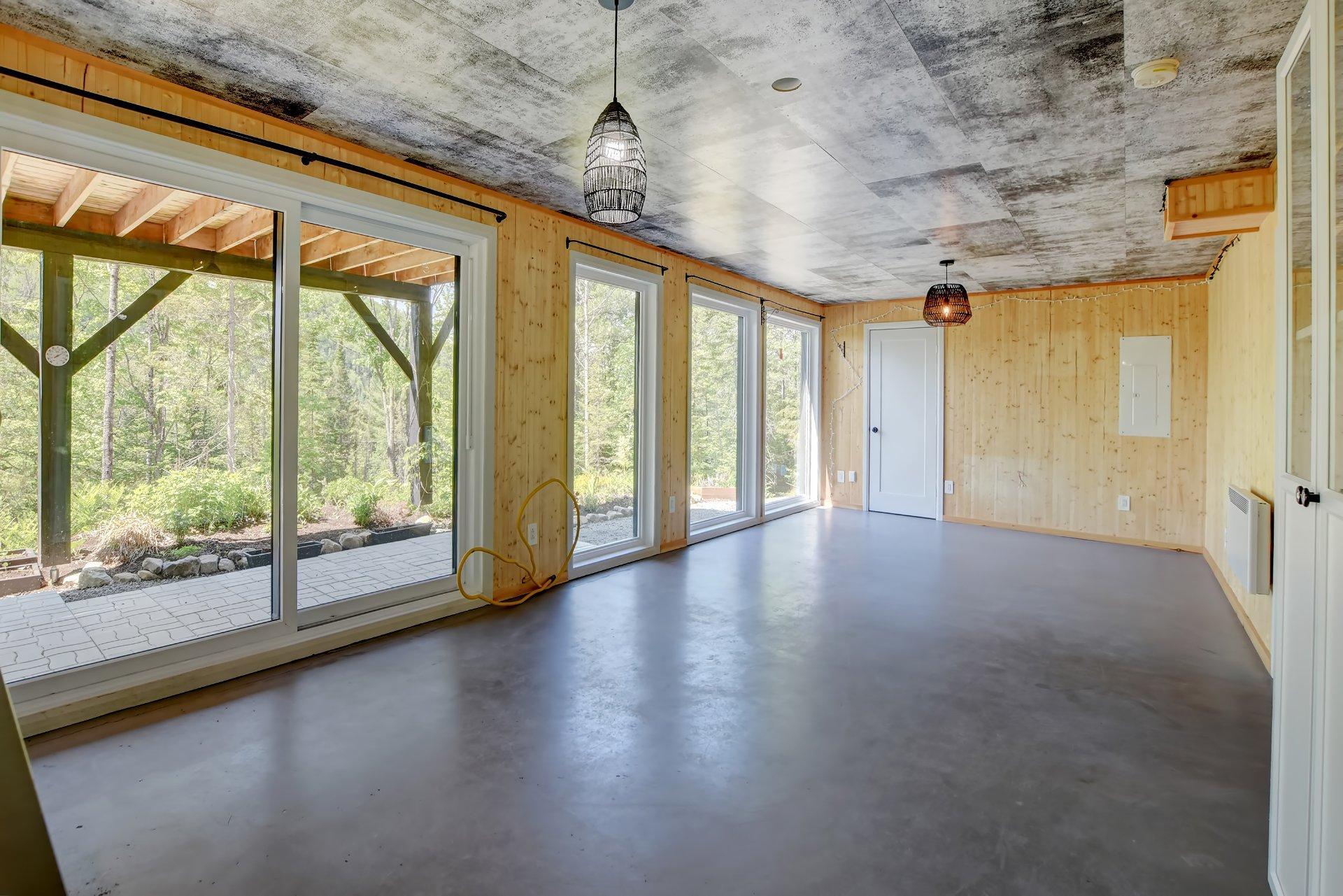 









51Z

 - 53Z


Av. Gagné

,
Saint-Côme,




QC
J0K2B0

