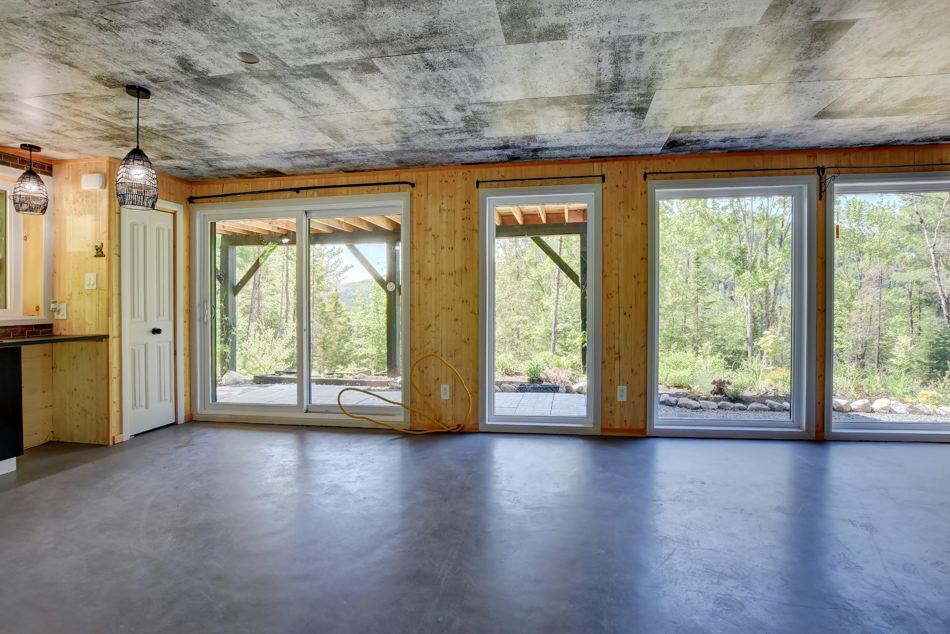 









51Z

 - 53Z


Av. Gagné

,
Saint-Côme,




QC
J0K2B0

