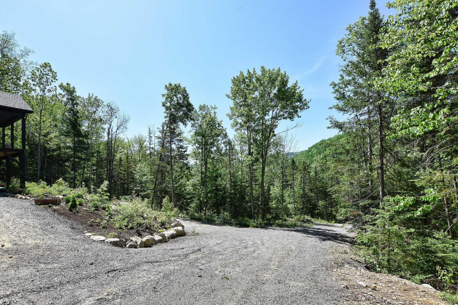 









51Z

 - 53Z


Av. Gagné

,
Saint-Côme,




QC
J0K2B0

