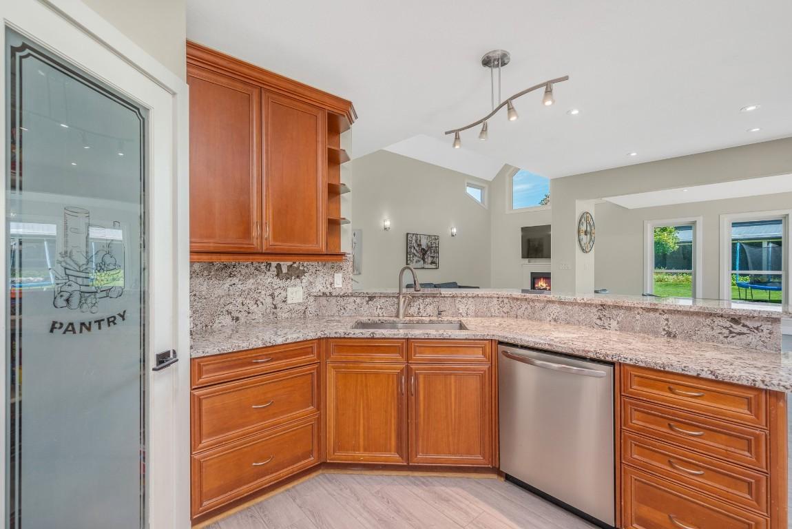 









5795


East Vernon

Road,
Vernon,




BC
V1B 3K1

