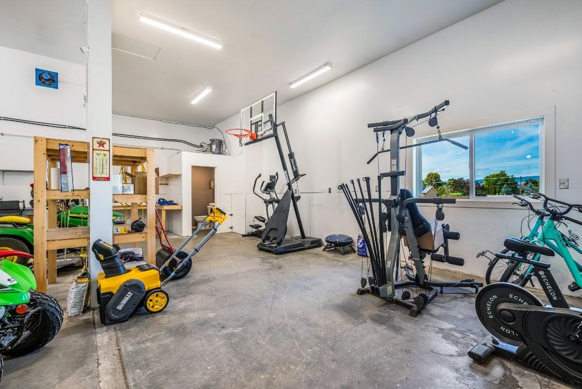 









5795


East Vernon

Road,
Vernon,




BC
V1B 3K1

