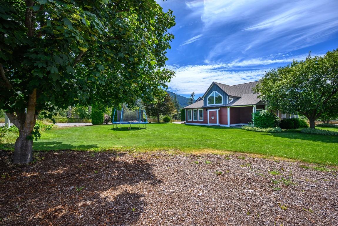 









5795


East Vernon

Road,
Vernon,




BC
V1B 3K1

