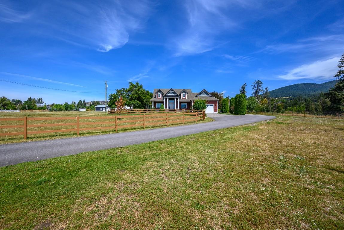 









5795


East Vernon

Road,
Vernon,




BC
V1B 3K1

