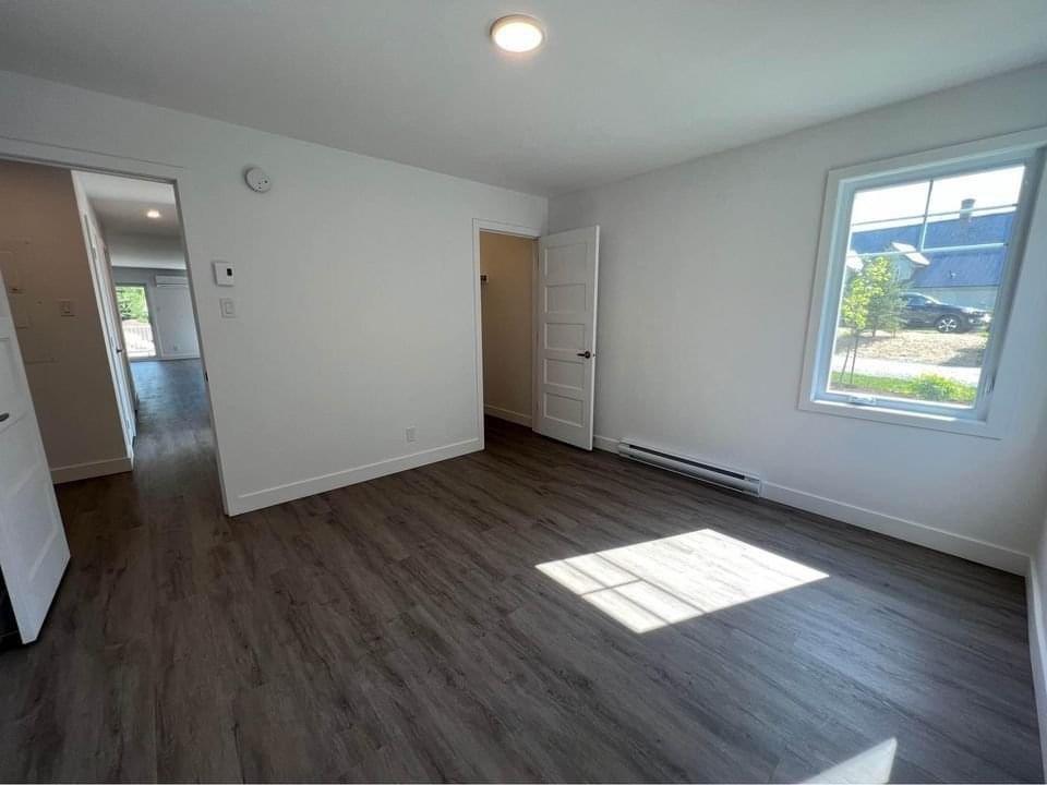 









434


Ch. de Knowlton

, 301,
Lac-Brome,




QC
J0E1V0

