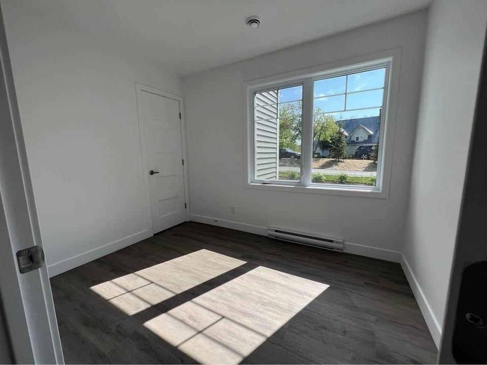 









434


Ch. de Knowlton

, 301,
Lac-Brome,




QC
J0E1V0

