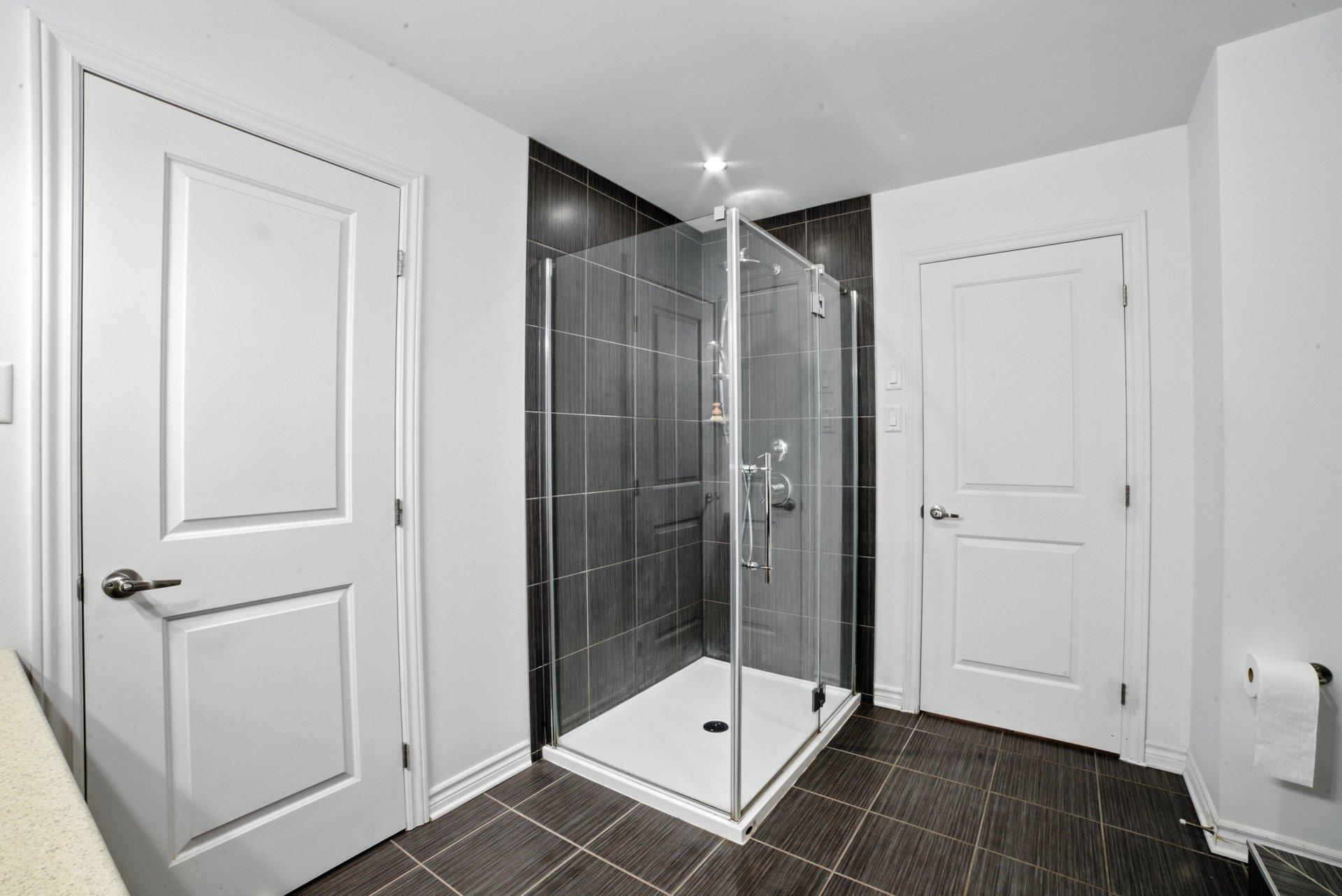 









73


Rue Georges-Lebel

,
Gatineau (Aylmer),




QC
J9J0X8

