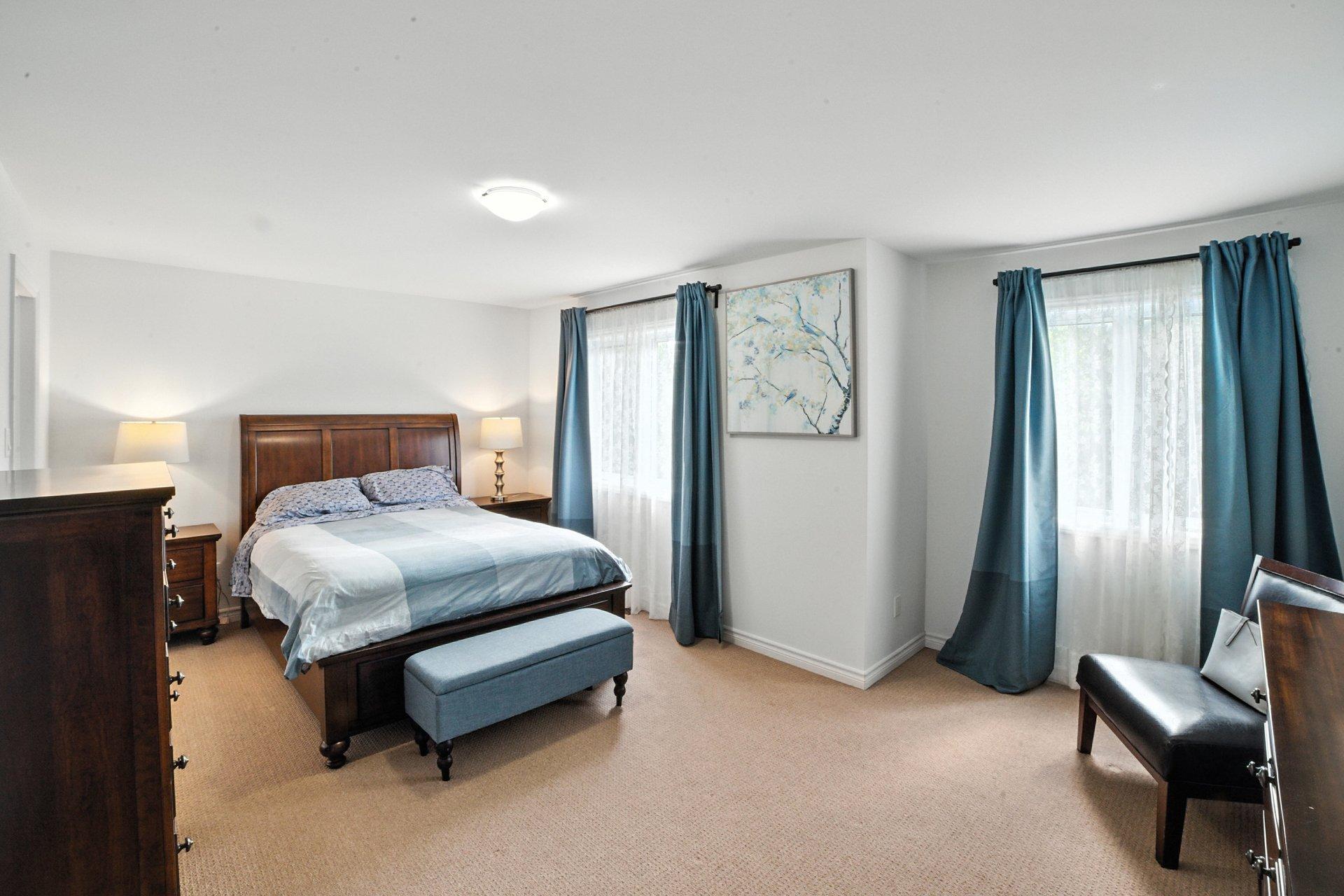 









73


Rue Georges-Lebel

,
Gatineau (Aylmer),




QC
J9J0X8

