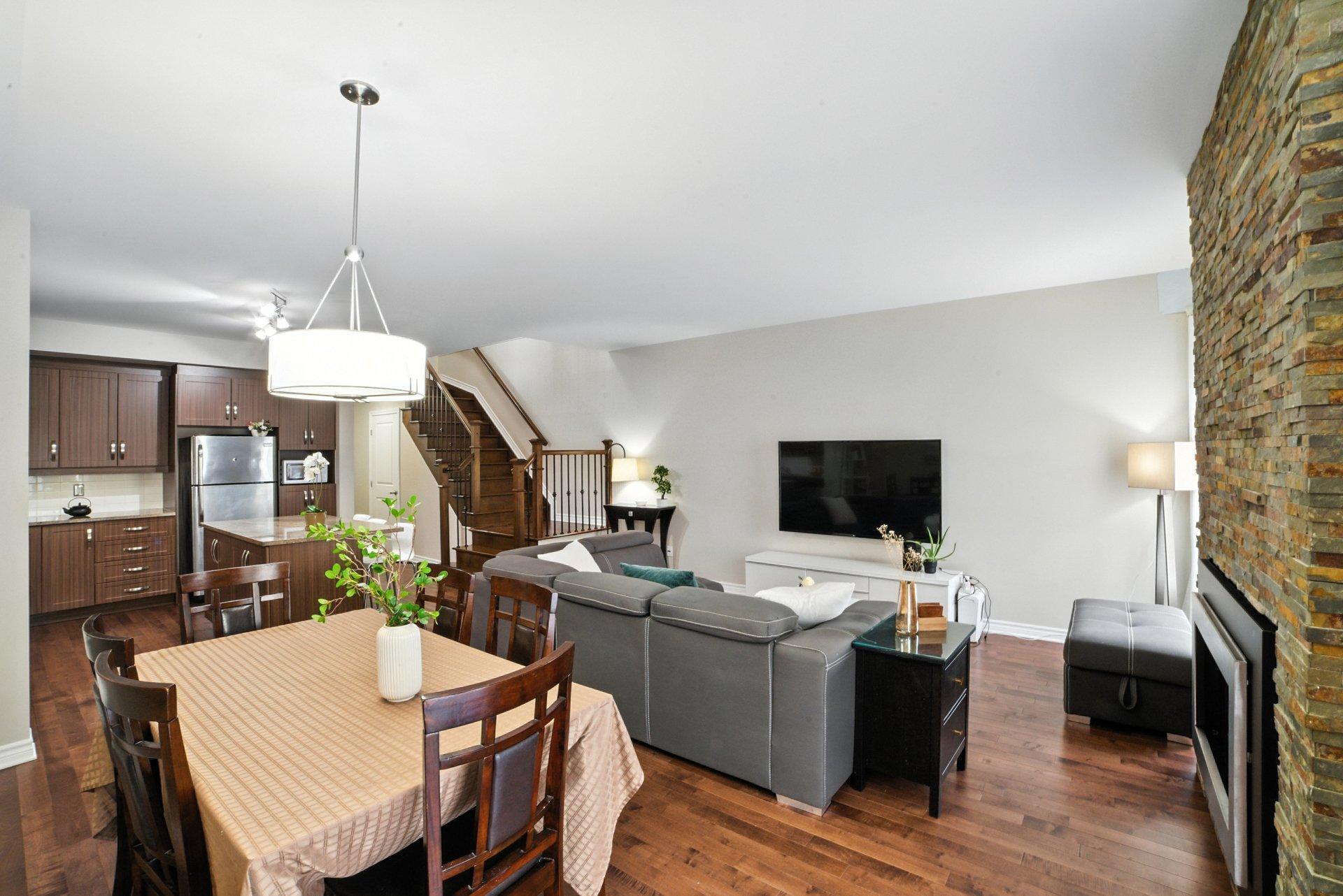 









73


Rue Georges-Lebel

,
Gatineau (Aylmer),




QC
J9J0X8

