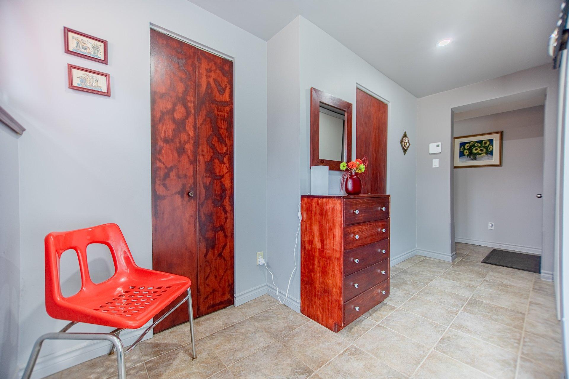









2026


Rue Savaria

,
Varennes,




QC
J3X1G7

