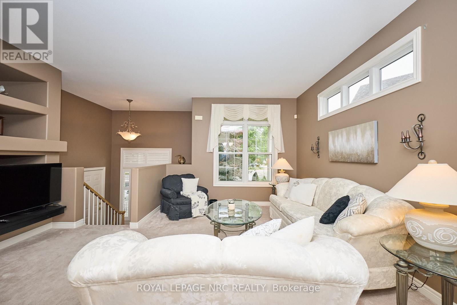 












3393 STANTON COURT

,
Lincoln (Lincoln-Jordan/Vineland),




Ontario
L0R2E0

