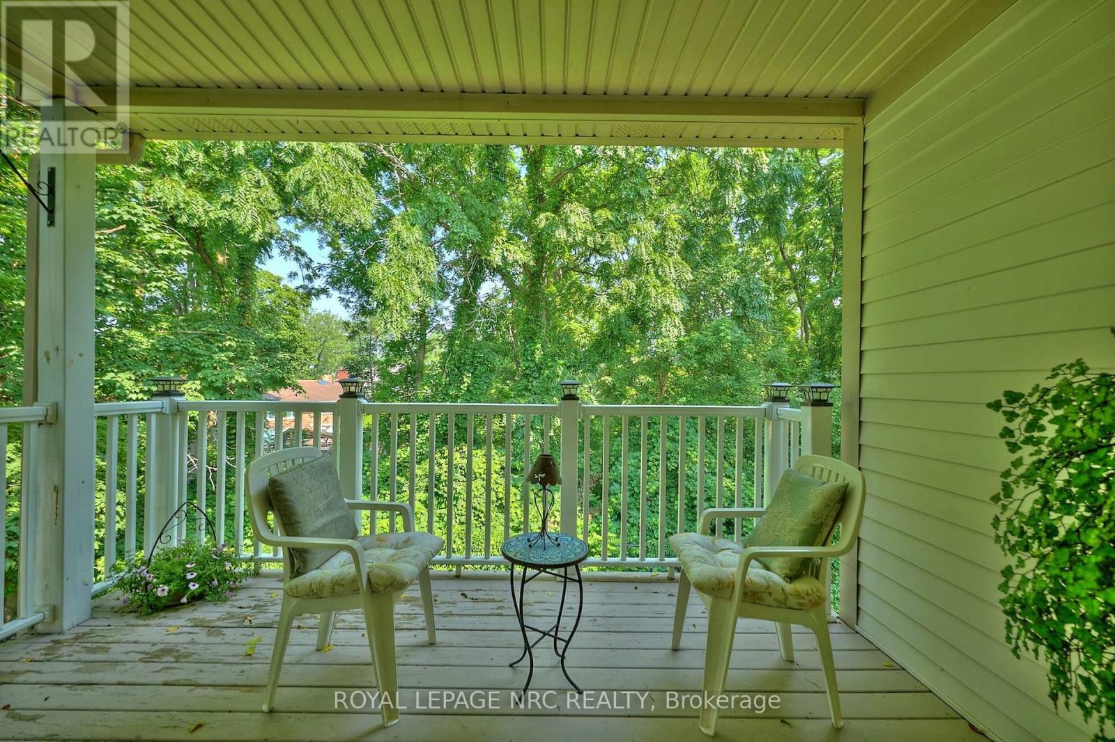












3393 STANTON COURT

,
Lincoln (Lincoln-Jordan/Vineland),




Ontario
L0R2E0


