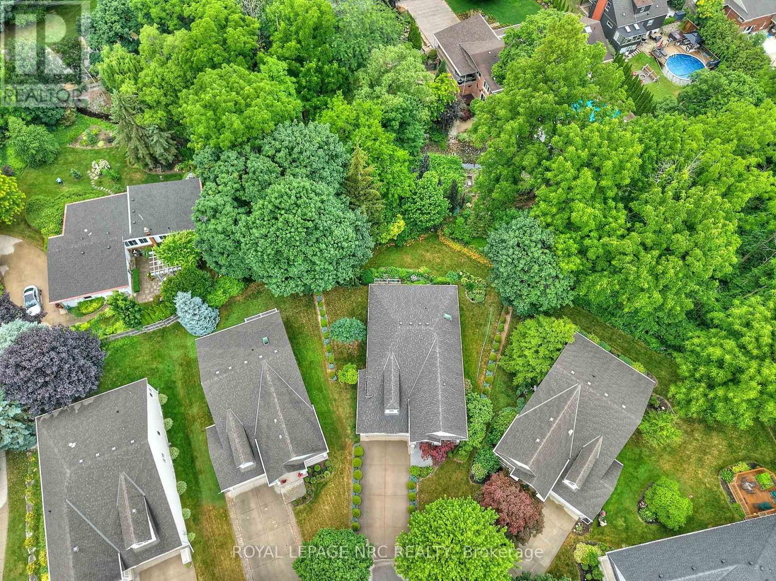 












3393 STANTON COURT

,
Lincoln (Lincoln-Jordan/Vineland),




Ontario
L0R2E0

