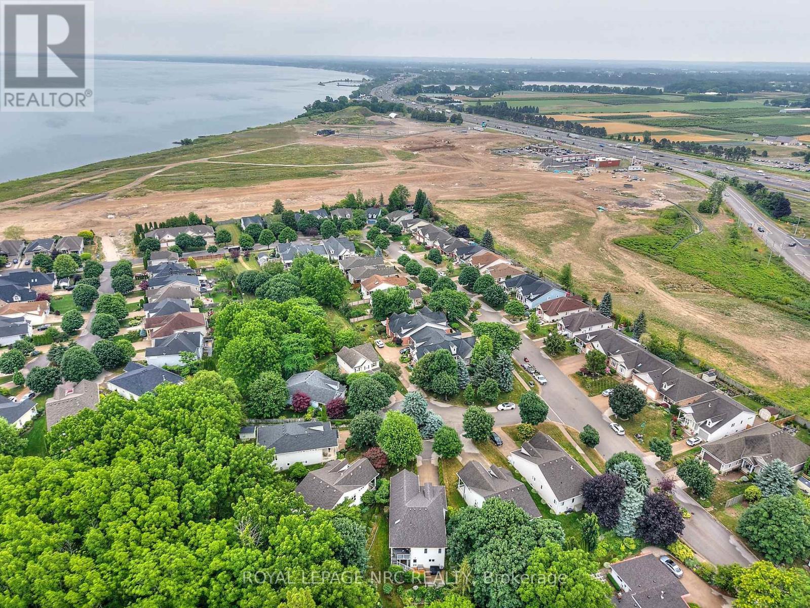 












3393 STANTON COURT

,
Lincoln (Lincoln-Jordan/Vineland),




Ontario
L0R2E0

