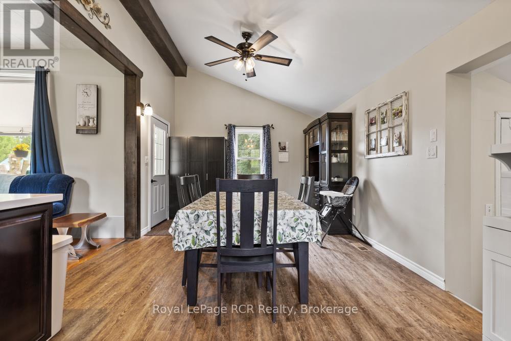 












45001 LAKELET ROAD

,
Howick,




Ontario
N0G1M0

